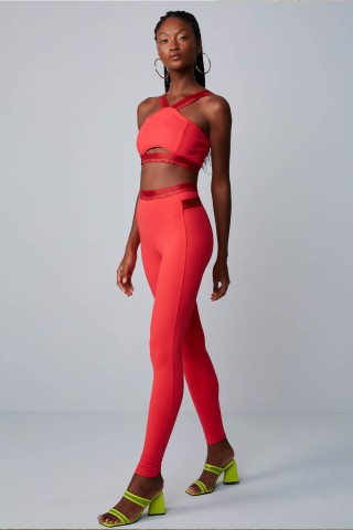 Leggings Launches Super High Perfume