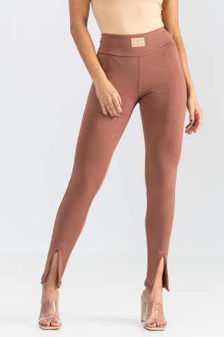 Calça Malha Must Have Marrom Labellamafia