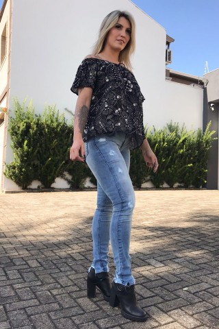 Blusa Colcci Ciganinha Bones