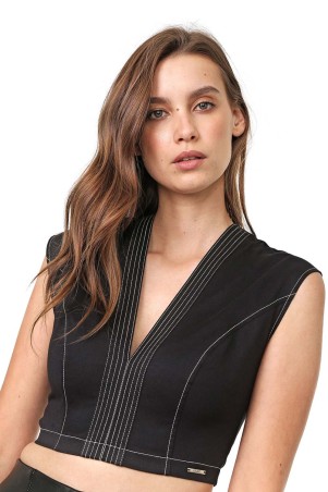 Colcci Topstitching Black Cropped