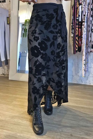 Colcci Midi Velvet Skirt